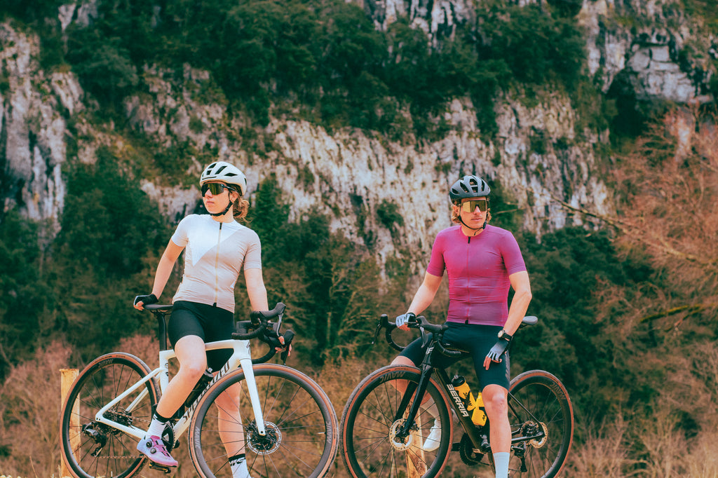 AKSIUM GRAPHIC JERSEY - BIG M/FUCHSIA