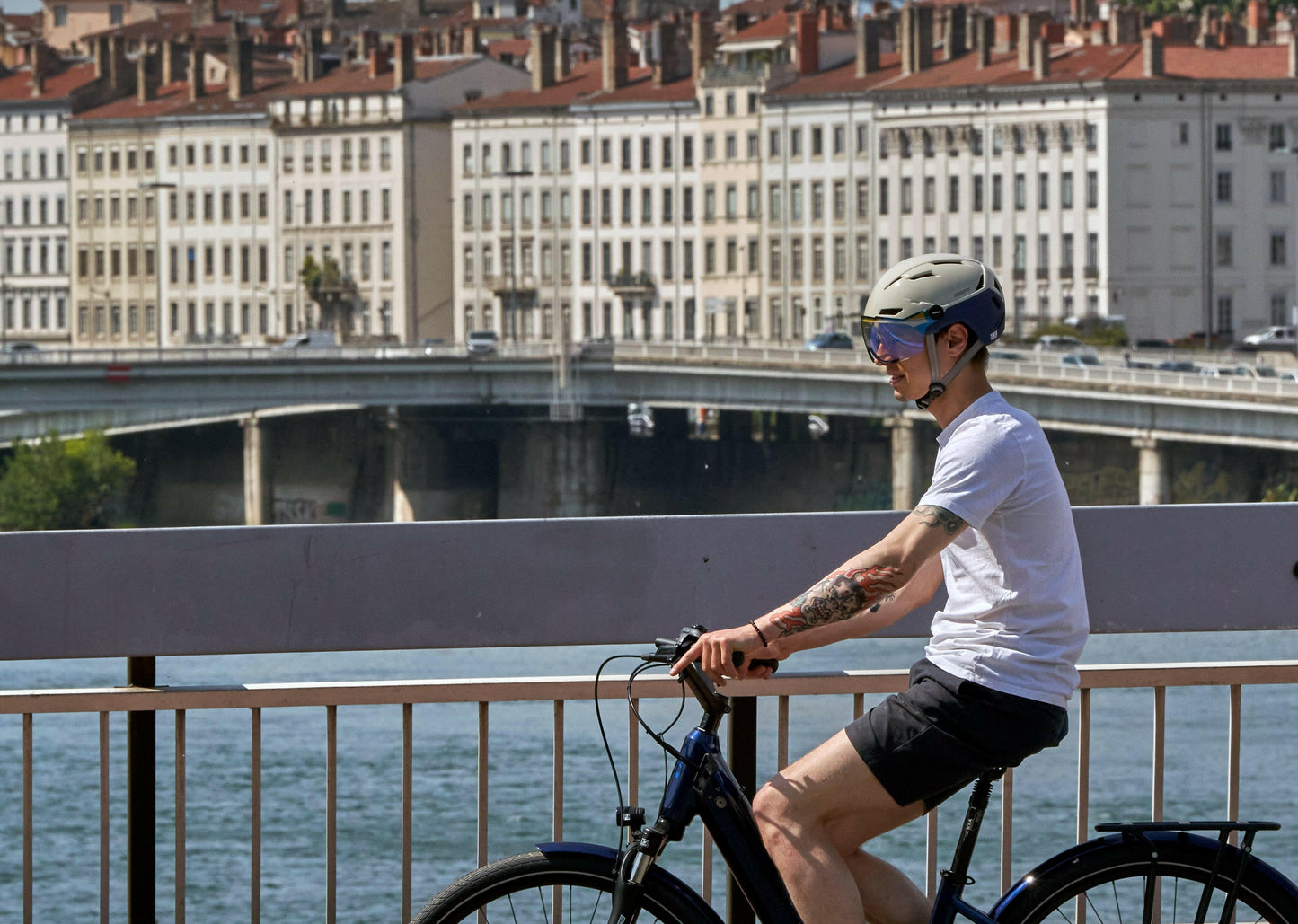 SPEEDCITY - CREAM / BLUE