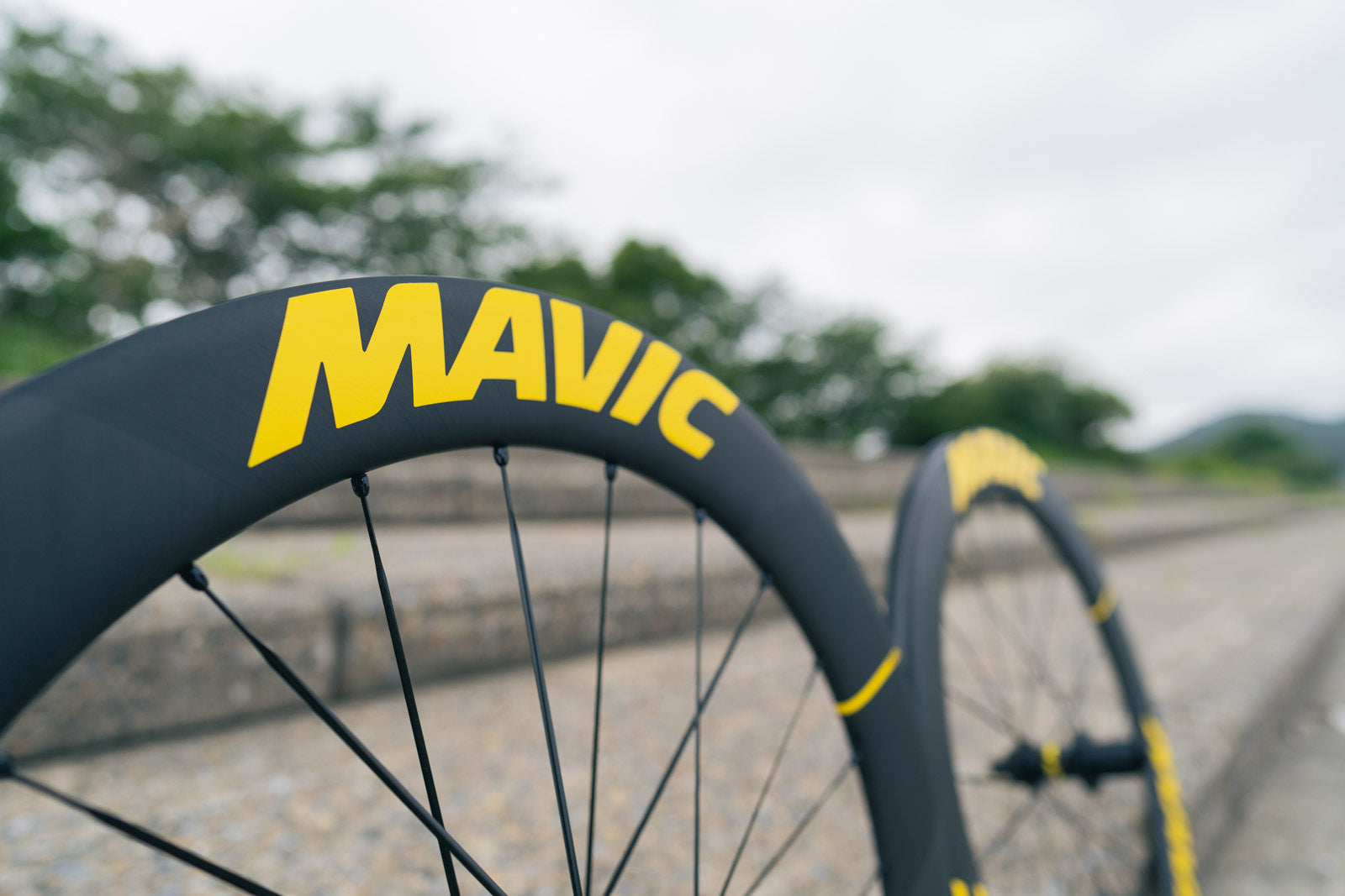 mavic マヴィック　cosmic コスミック　SLR 40 2021年モデル