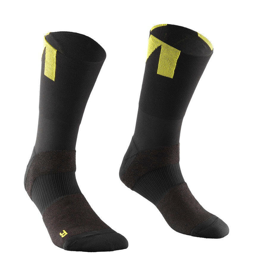 ESSENTIAL THERMO SOCKS - BLACK YELLOW