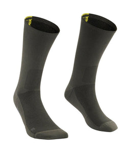 ESSENTIAL HIGH SOCK - ARMY GREEN