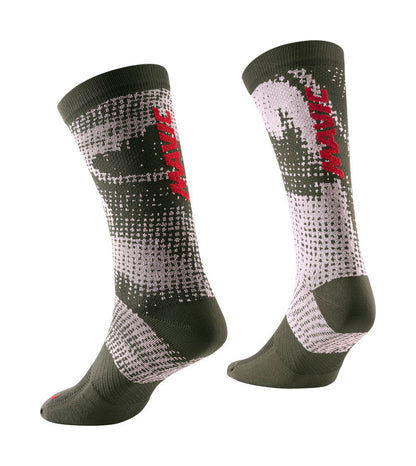 ESSENTIAL GRAPHIC SOCKS - FOREST GREEN