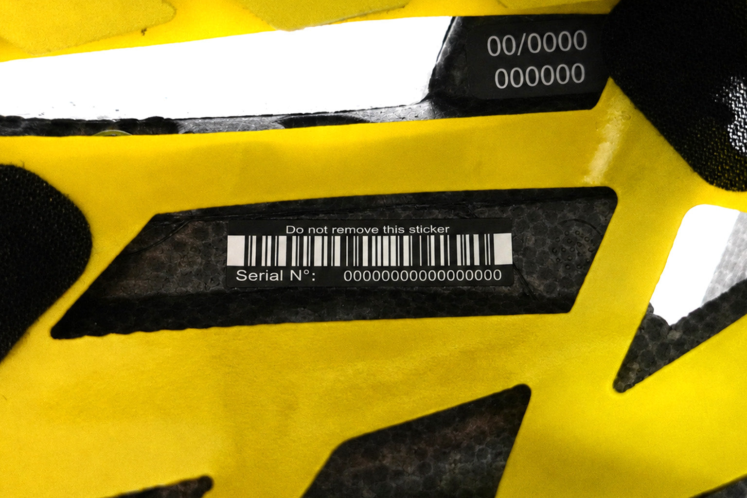 MAVIC CARE ヘルメットシリアル